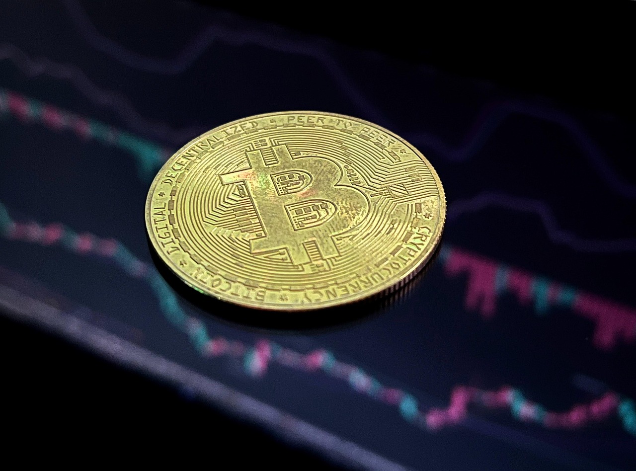 比特币减半满周年、涨逾三成！机构进场加速牛市